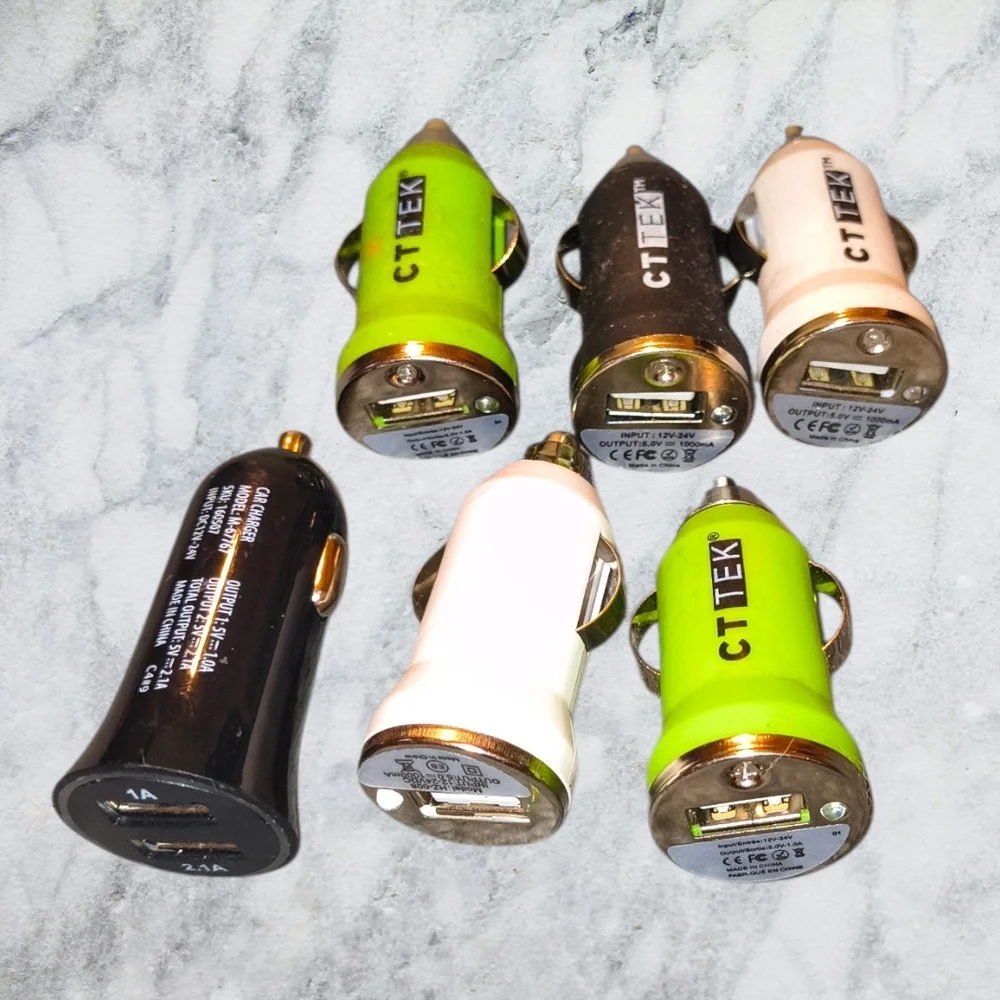 Dual USB Car Charger - Green, White, Black